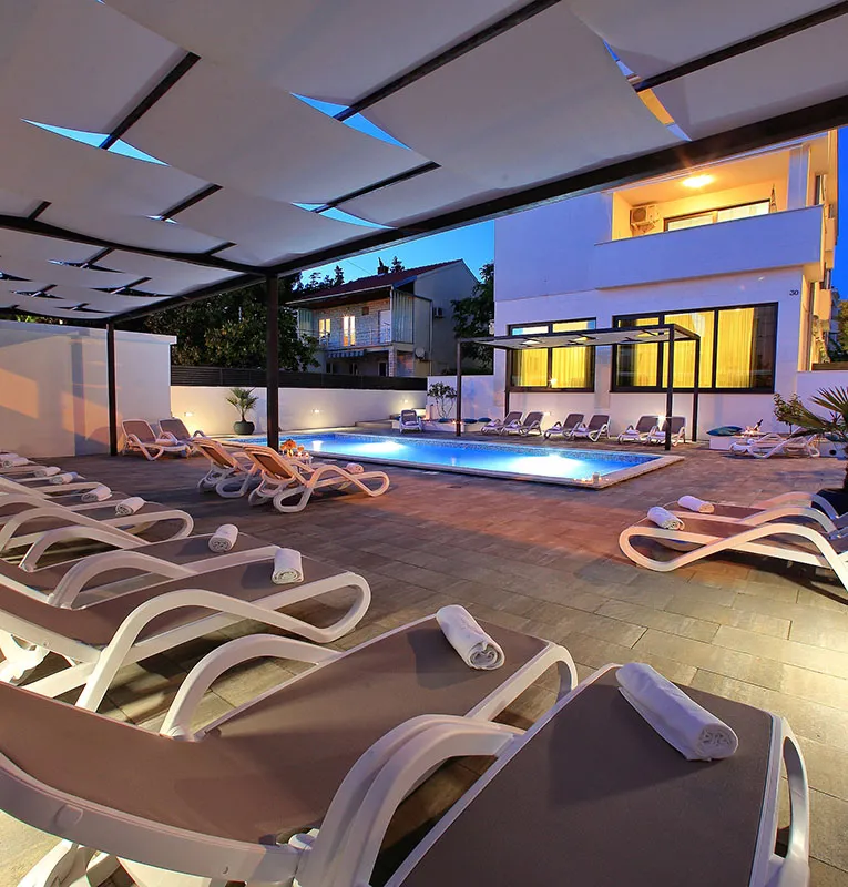 Villa Topesa – Luxus-Appartements mit Pool - Diklo, Zadar, Kroatien